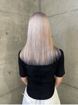 オーオシカシカスペース(OOO YY Space)&nbsp;黒髪から2回目の来店でできるホワイトカラー