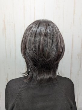 アトリエMAI 北千住 ★外ハネ+くびれショートウルフ◎