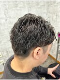 【ニュアンスパーマ】メンズパーマ 刈り上げセンターパート