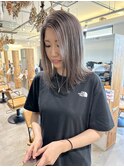 グレージュ