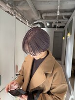 ムーム(Momb)&nbsp;透明感たっぷりのラベージュカラー