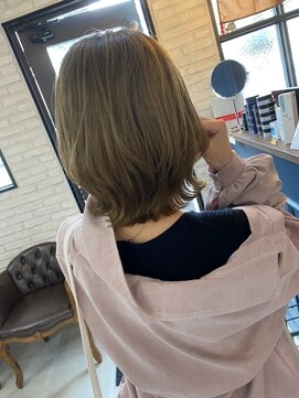 ニューモヘアーピエリ 八王子(Pneumo hair pierre) 透明感カラー 八王子