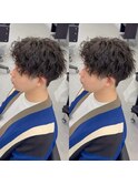 センターパートツイストスパイラルパーマ