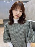 ミニウルフチェリーブラウンホワイトグレージュフェザーパーマ
