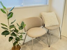 メイルン(Mailune)の雰囲気（待合スペース 付き添いの方と一緒にご来店いただけます。）