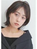 ヴィアーレ(VIALE)&nbsp;外はねショートボブ