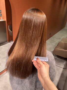 カルマ(KARMA) 縮毛×ブラウン