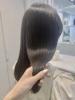 エンス 銀座(Ence)&nbsp;ブリーチなし/スモーキーカラー/髪質改善/グレーブラウン/前髪
