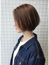 オックスクリエーション OX CREATION 桃山&nbsp;艶と美シルエットを叶える － 大人の前下がりボブ