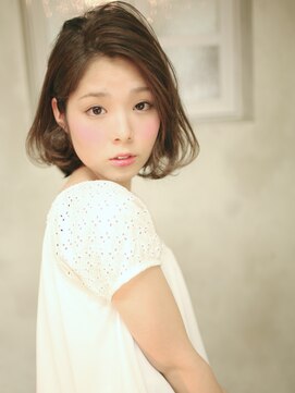 バース(BIRTH) 天神【ＢＩＲＴＨ】ナチュラルフェミニンボブ