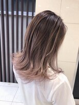 ジゼル(gisele)&nbsp;モーブピンクバレイヤージュ