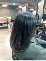 イスタ(isuta) ハイライト グレージュ