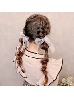 ヘアメイクアンドセットサロン リッコ(Hair make&set salon Ricco)&nbsp;リボンツインテール