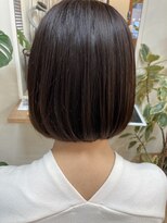 ヘアーゾーン ハチマルハチ 登戸駅前店(Hair Zone 808) 前下がりでクールビューティ