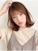 小顔カット・外ハネボブ・くびれヘア・ペールベージュ