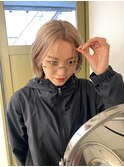 顔まわりカット×ホワイトベージュ