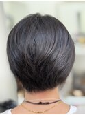 ショートボブ