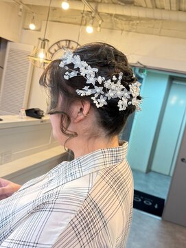 トッカ ヘアアンドトリートメント 難波店 ボブでもできる☆高めシニヨンヘア