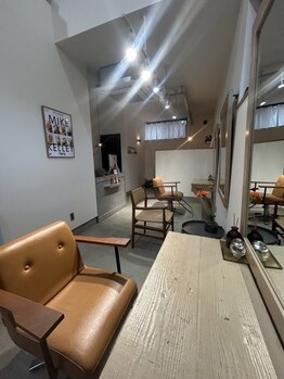 夫婦2人の小さな隠れ家サロン＊お客様に寄り添った接客と施術で、お任せでも理想のスタイルに◇