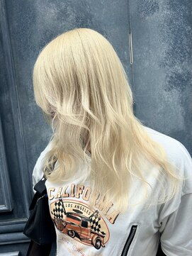 ルーム(Room304) ブロンドベージュ / 抜きっぱなしブリーチ