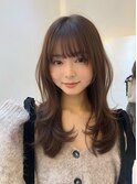 レイヤーカット 柔らかいレイヤー グレージュ