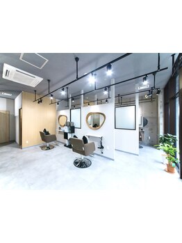 《11月1日NEW OPEN！待望の髪質改善個室サロン》今までにない"完全個室サロン"実力派Stylist集結！