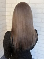 ルノン フィージュ(LUNON fieju)&nbsp;黒髪クラゲヘアーオリーブグレー小顔ココアベージュ