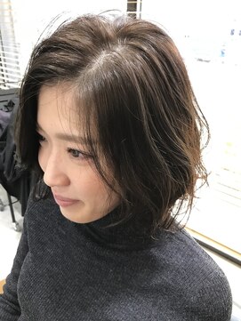 レナンダ (Reanda) グレージュ