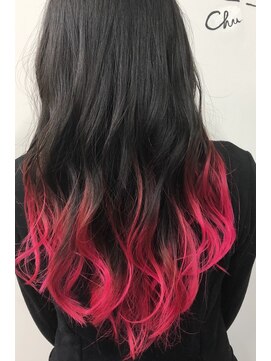 ノラ シンディ(NORA CYNDY) 黒髪×ビビットピンクグラデーション☆