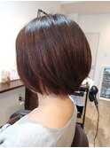 ショートボブ