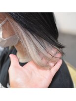 ポタム 東中野(potamu) ブラックヘアとホワイトインナーカラー