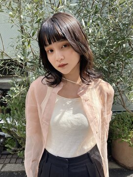 ロカ(roka) ミディアム / 顔まわりレイヤー