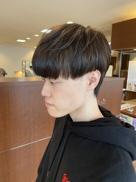 アッシュ アーティスティック スタジオ オブ ヘア(Ash artistic studio of hair) 韓国風マッシュ