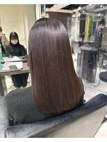 アッシュグレージュカラー