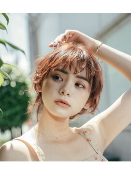 ロルド(Rold) ミルクティーピンク外国人風ウルフレイヤー大宮20代30代40代