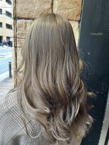 リーオオサカ(Lee Osaka)&nbsp;ミルクティーベージュカラー