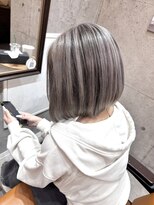 トリコ(torico)&nbsp;バレイヤージュボブ×シルバー