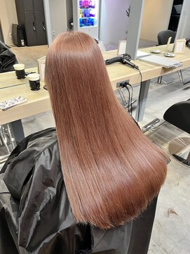 リア 布施店(Lia) ピンクベージュ