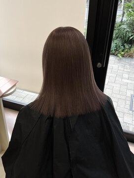 ヌエン 渋谷(NU/EN) ラベンダーベージュ