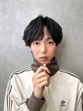 ジーナ 天神(Zina) 【Zina】メンズ/韓国/センターパート/縮毛矯正/福岡/天神/大名