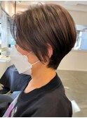横浜西口白髪ぼかしハンサムショートヘアッシュブラウンカラー