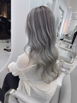 ラニシス ヘアー(Lanisis Hair) シルバーバレイヤージュ