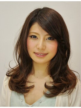 ヘアー ヴィヴァーチェ(hair vivace) 上品なツヤ☆ゆるくびれカール