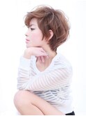 頭の形をキレイに!襟足スッキリ立体的ショート