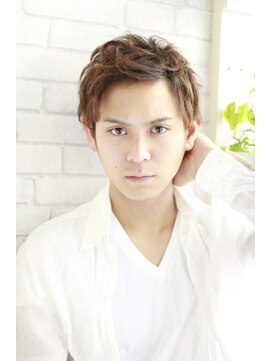 トランクイル サフリック(TRAN9UIL safric) 20代・30代・40代　大人ショート・ワイルドアップバング