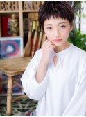 ★オシャレ感ある小顔黒髪ベリーショート★4!