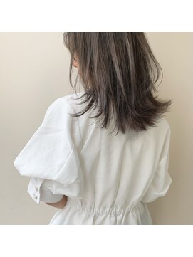 ボタン テンジン(VOTAN tenjin) 【votan 北村】大人可愛いソフトウルフ×グレージュ/天神大名