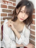 小顔に見せるミディアム