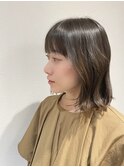 ミディアムボブ×ハイライト