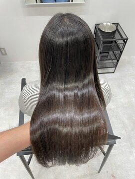 ディジョン(Dijon) 韓国顔まわりレイヤーカットグレージュオリーブベージュブラウン